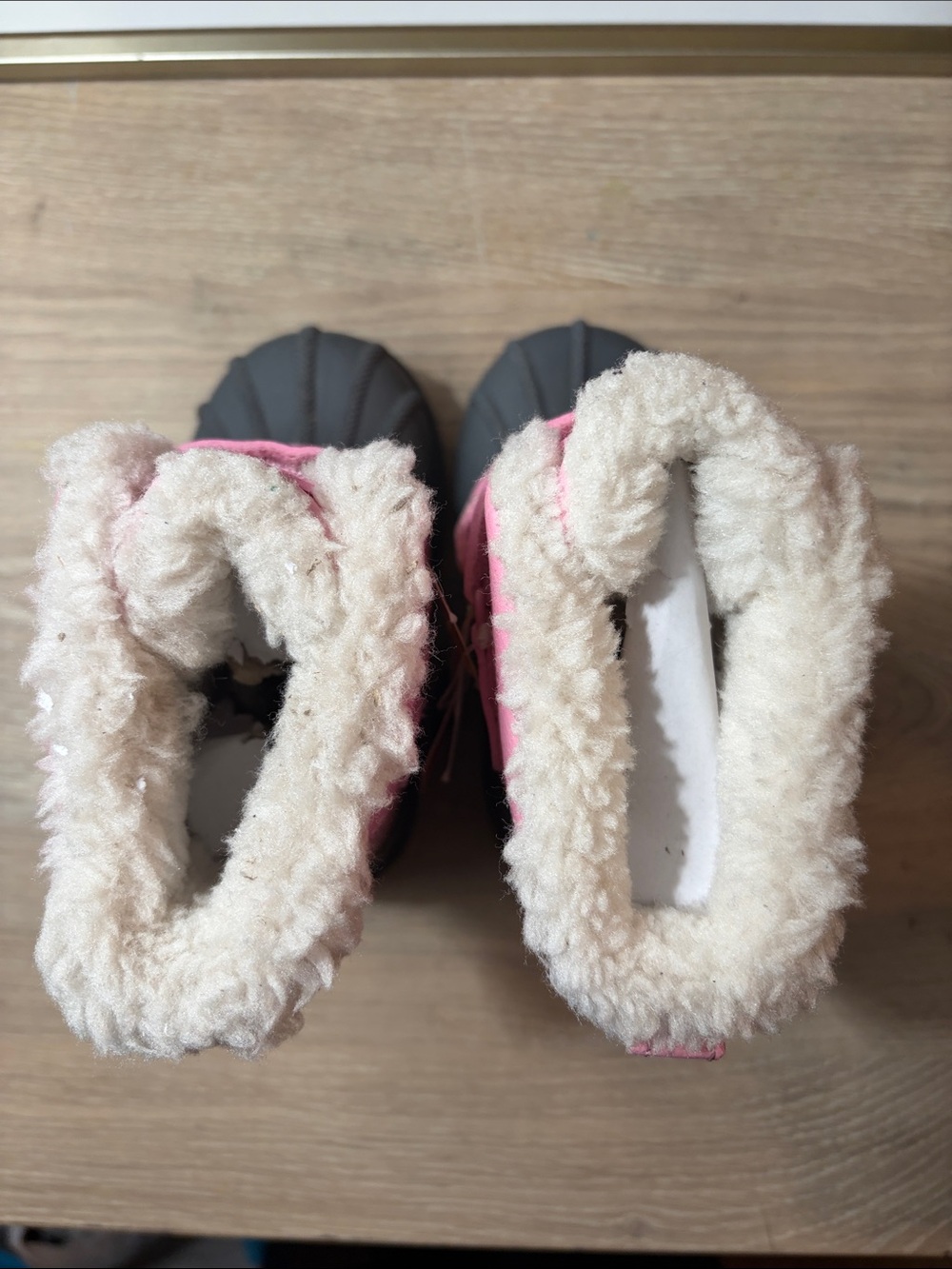 Cat & Jack Pink and Gray Kids Waterproof Snow Boots with Faux Fur Cuff - Picture 5 of 10